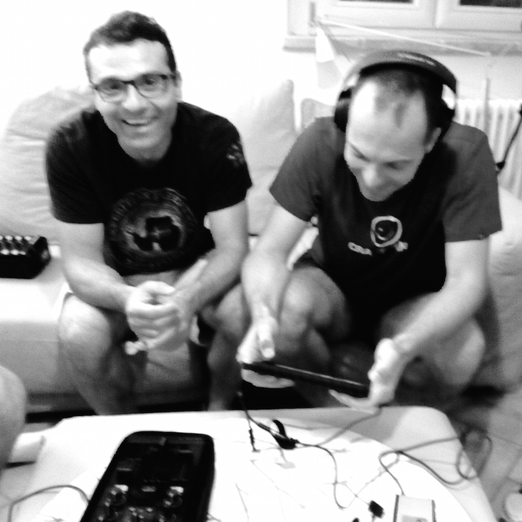 DJs